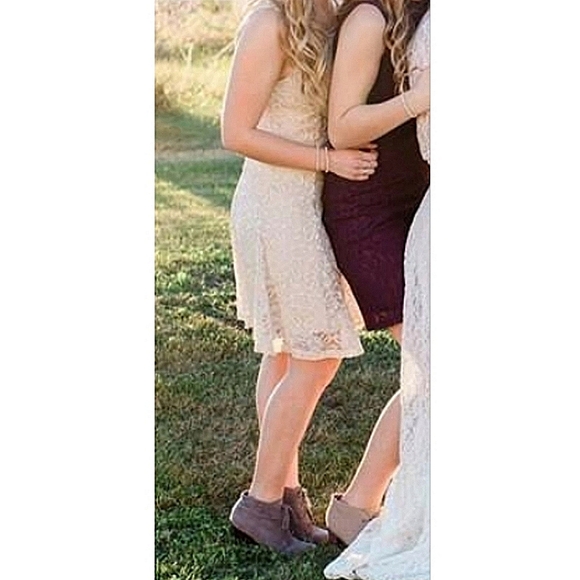 Dress - Picture 2 of 2